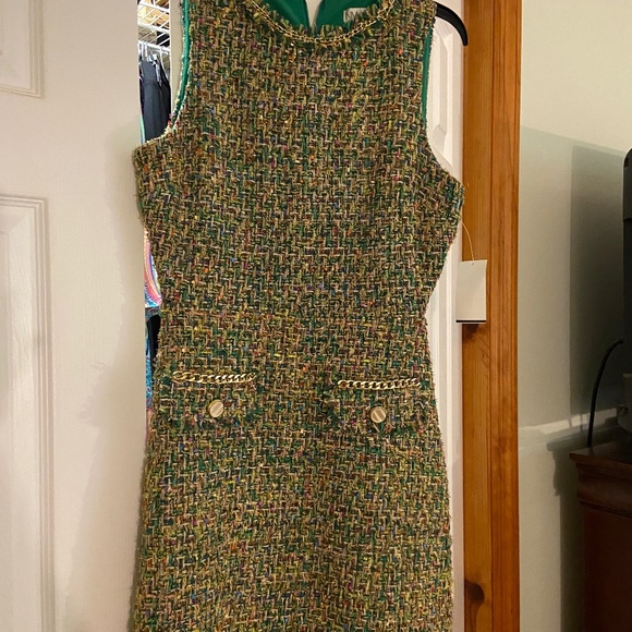 Dress - Picture 1 of 3